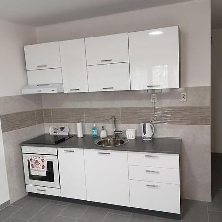 Appartamento Studio apartman Maria Kaštela Esterno foto